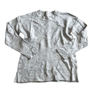 Hem & Thread Oatmeal Beige Side Snap Sweater S